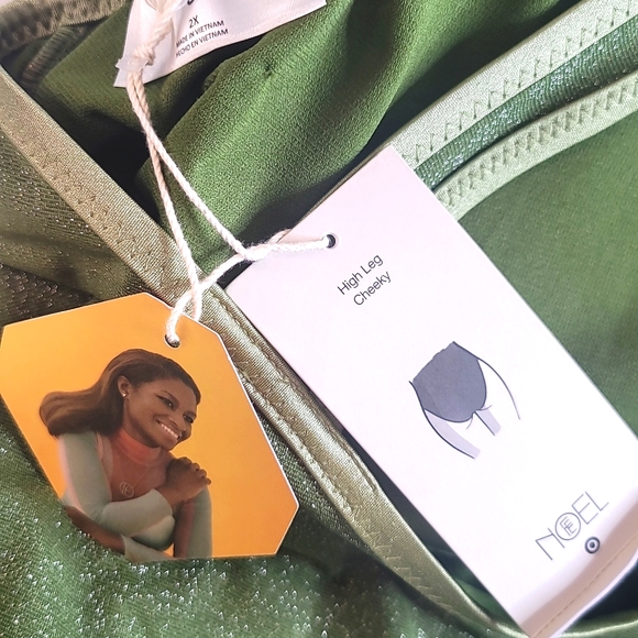 Fe Noel Target X Women's size M Metallic High Leg Cheeky 1 Piece Swimsui… - Picture 9 of 14